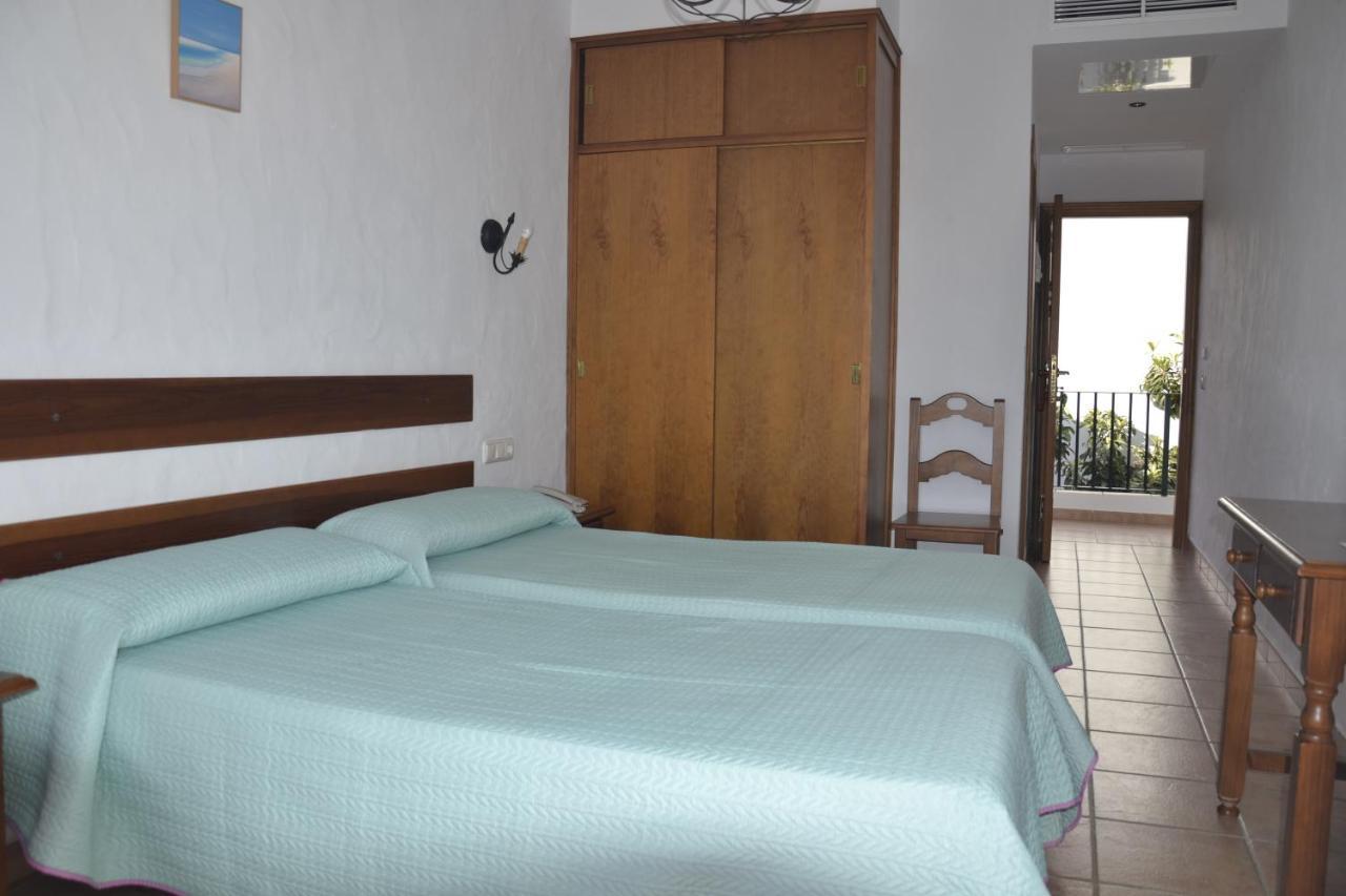 Hotel Oasis Atalaya Conil De La Frontera Luaran gambar