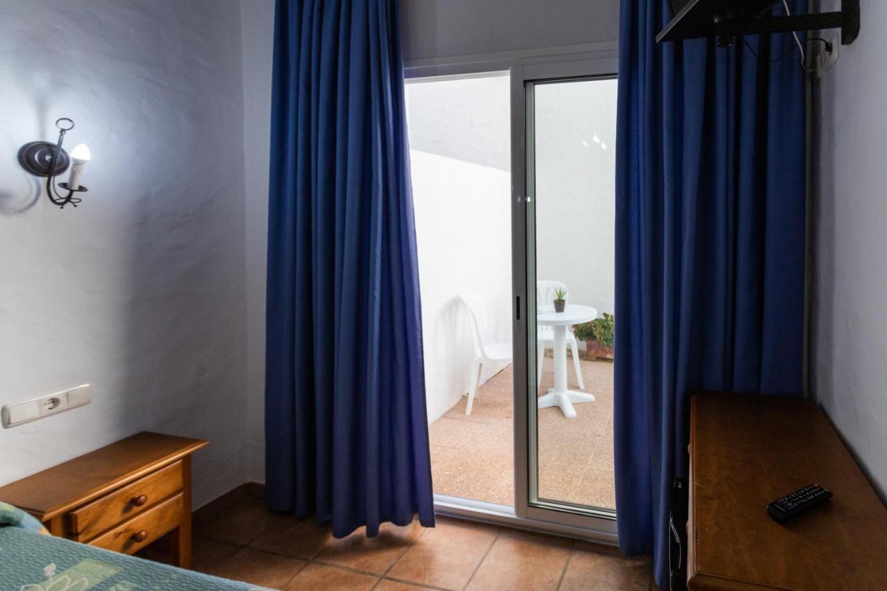 Hotel Oasis Atalaya Conil De La Frontera Luaran gambar