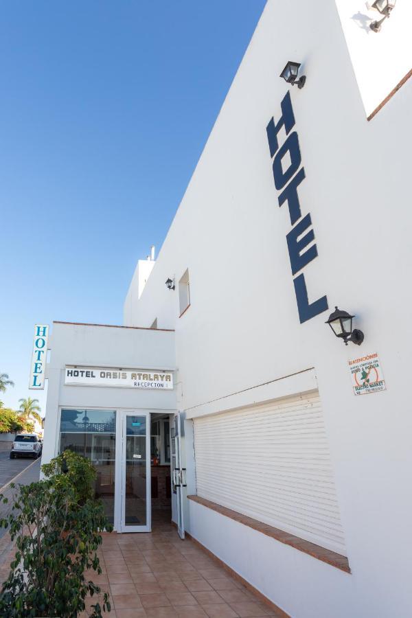 Hotel Oasis Atalaya Conil De La Frontera Luaran gambar