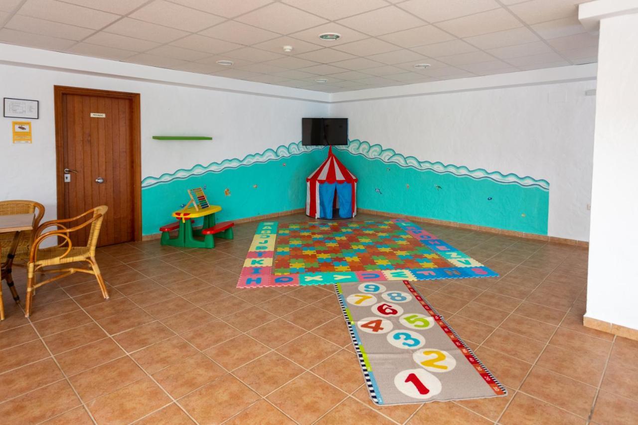 Hotel Oasis Atalaya Conil De La Frontera Luaran gambar