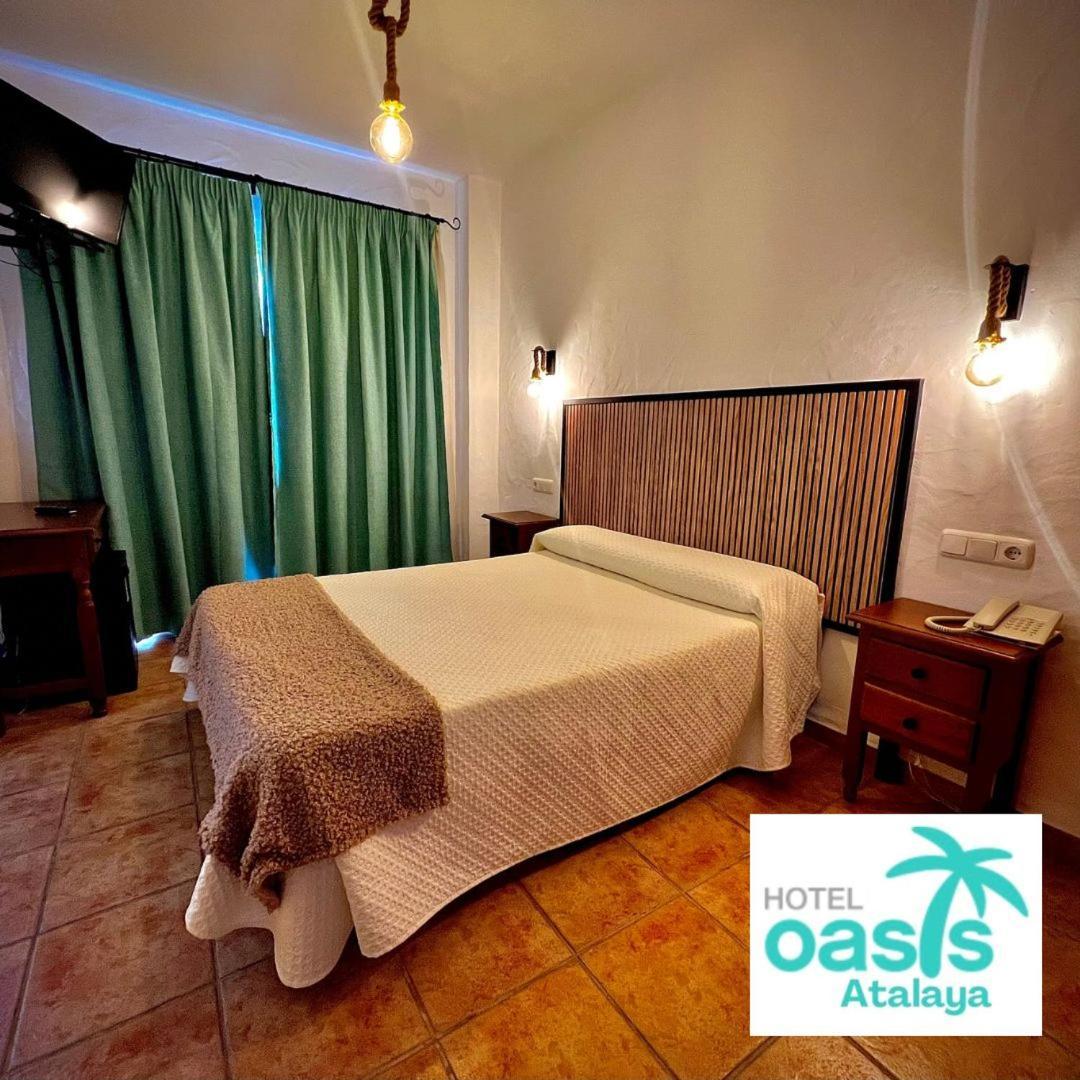 Hotel Oasis Atalaya Conil De La Frontera Luaran gambar