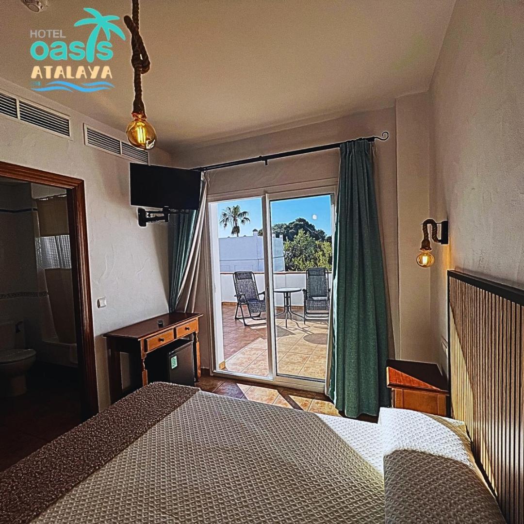 Hotel Oasis Atalaya Conil De La Frontera Luaran gambar